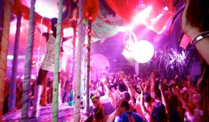 Flower Power Pacha