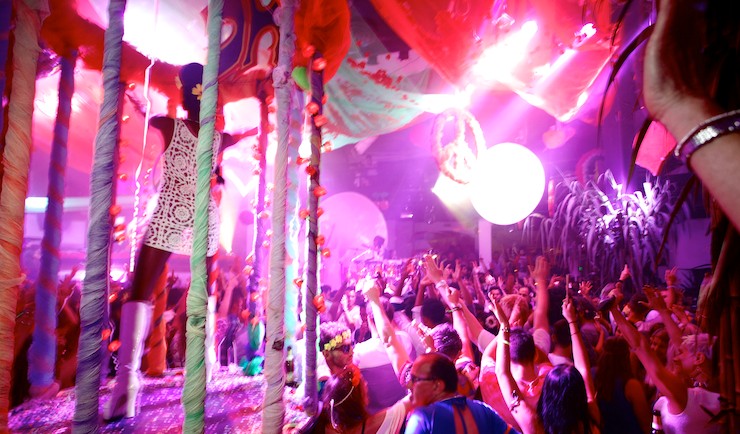 Flower Power Pacha
