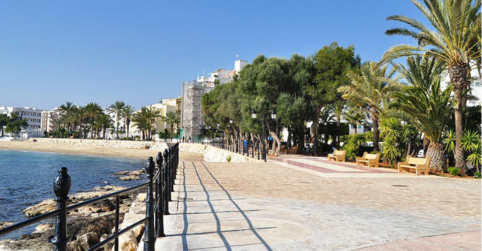 Santa Eulalia, città viva tutto l'anno. Santa Eulalia, città viva tutto l'anno.