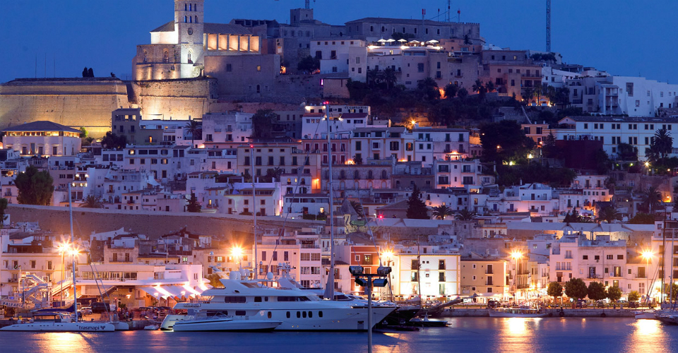 Baleari - Raccolta firme per abolire il cambio ora Baleari - Raccolta firme per abolire il cambio ora
